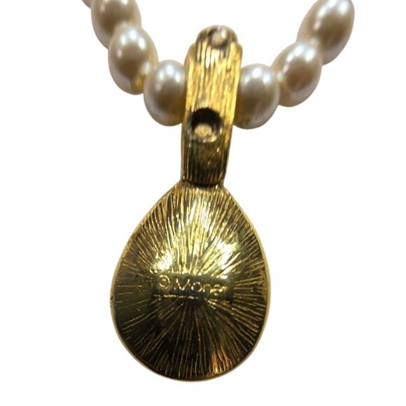 Vtg Monet necklace Faux Pearl Gold-Tone Pendant Rhinestones timeless jewelry - Picture 3 of 5